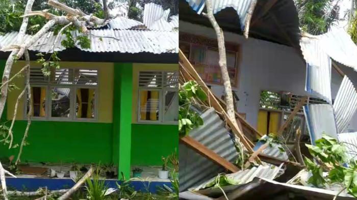 POHON TUMBANG – Ruang kelas SMP Negeri 1 Tilango rusak ditimpa pohon. Dua siswa dilarikan ke puskesmas terdekat.