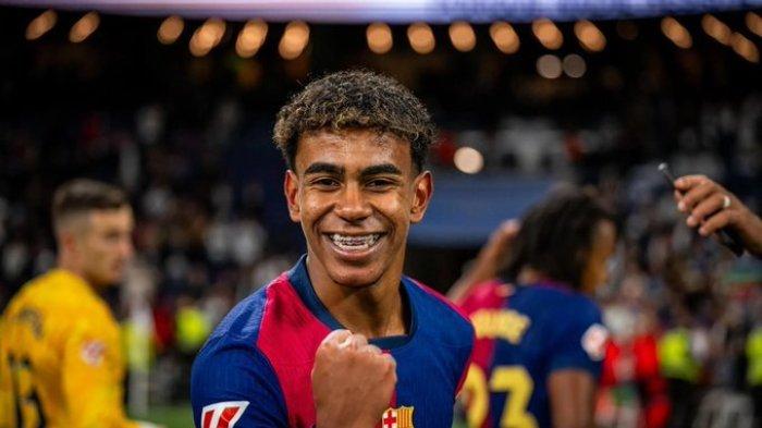 PEMAIN BARCELONA -- Potret Lamine Yamal, diambil dari X @FCBarcelona, Rabu (28/5/2025). Lamine Yamal disoroti oleh Hansi Flick.