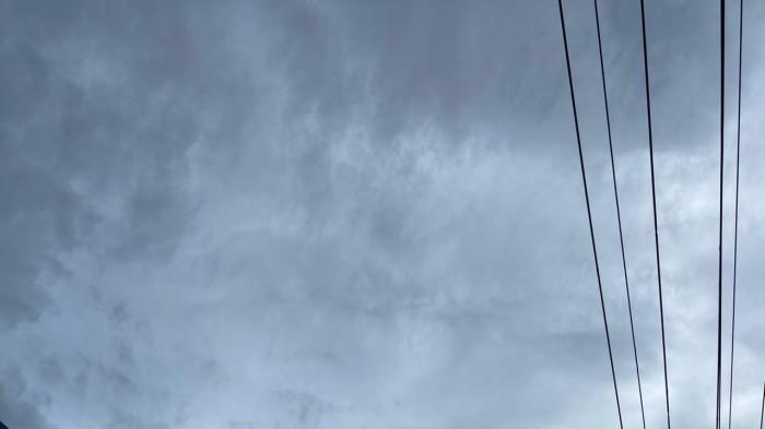 Potret kondsi cuaca hari ini Kamis 19 Februari pukul 16.27 Wita terpantau berawan