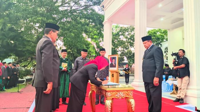 Potret penandatangan berita acara.