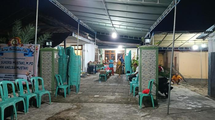 Suasana duka menyelimuti rumah keluarga dua korban kecelakaan maut 00000