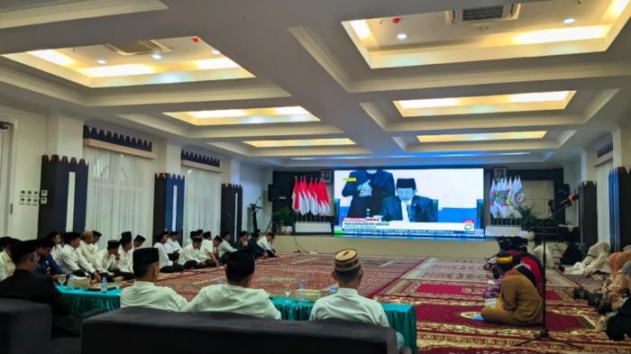 PENETAPAN 1 RAMADAN — Suasana pelaksanaan tradisi Tonggeyamo di Rudis Gubernur Gorontalo, Selasa (17/2/2026) malam. Pemerintah menetapkan 1 Ramadan 1447H.