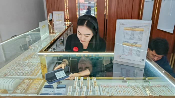 GALERI24 — Suasana pelayanan di Galeri24 Gorontalo pada Jumat (5/6/2026)