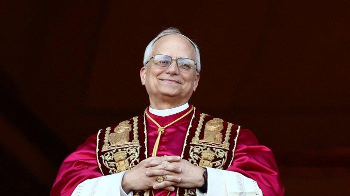 PAUS BARU TERPILIH - Terpilihnya Kardinal Robert Prevost sebagai Paus Leo XIV menjadi babak baru dalam sejarah Gereja Katolik, menghadirkan harapan dan tantangan di tengah dinamika global yang terus berubah.