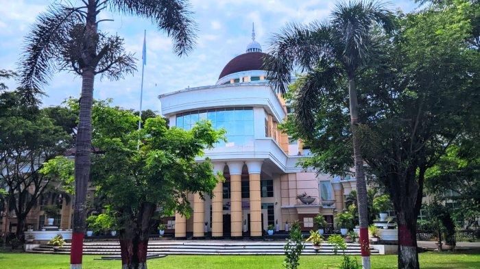 WFA PEMPROV GORONTALO: Kantor Gubernur Gorontalo, Jumat (7/3/2025).