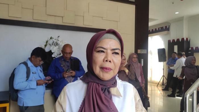 POLITIK GORONTALO -- Ketua DPD I Partai Golkar Provinsi Gorontalo, Idah Syahidah saat dikonfirmasi soal sikap Golkar Gorontalo terdapat wacana Pilkada via DPRD, Kamis (8/1/2026).