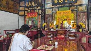 15123-sembahyang.jpg