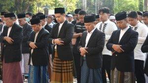 2242023_Pj-Gubernur-Gorontalo-salat-idul-fitri.jpg