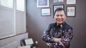 BSG-KE-GORONTALO-Dirut-Bank-SulutGo-BSG-Revino-M-Pepah.jpg