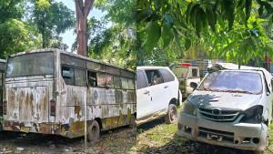 Bangkai-kendaraan-terparkir-di-halaman-Kantor-Bupati-Gorontalo.jpg