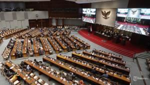 DPR-RI-tak-terima-tunjangan-rumah.jpg