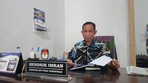 Hendrik-Imran-Komisioner-Divisi-Teknis-dan-Penyelenggaraan-KPU-Provinsi-Gorontalo-fffri.jpg