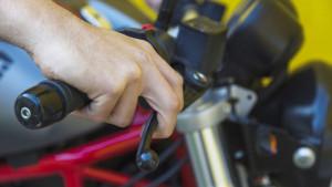 Ilustrasi-kopling-sepeda-motor.jpg