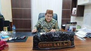 KAS-DAERAH-PINDAH-Kepala-Badan-Keuangan-Kota-Gorontalo-Nuryanto.jpg