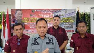 Kepala-Divisi-Keimigrasian-Kantor-Wilayah-Provinsi-Gorontalo-Friece-Sumolang.jpg
