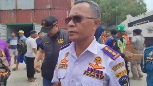 Kepala-KSOP-Gorontalo-Taher-Laitupa-_KM-Express-Priscilia-007.jpg