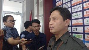 Mukhamad-Mukhanif-Kepala-BPS-Provinsi-Gorontalo-saat-dimintai-tanggapan.jpg