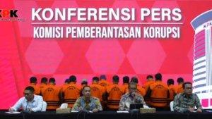 Penahanan-tersangka-Pemerasan-di-lingkungan-Rutan-Cabang-KPK.jpg