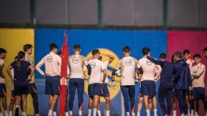 Potret-para-pemain-FC-Barcelona-di-sesi-latihan.jpg