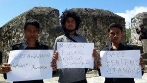 Protes-perusakan-situs-Benteng-Otanaha-oleh-proyek-Dinas-Pariwisata-Kota-Gorontalo.jpg