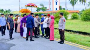 Tonny-Junus-sambut-Kapolda-Gorontalo.jpg