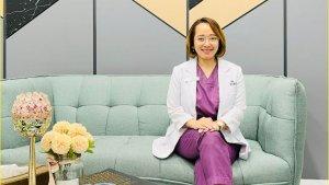 dr-Tinneke-Sarah-Agnesia-Sinaga.jpg