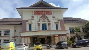 harapan-warga-ke-bupati-Gorut.jpg