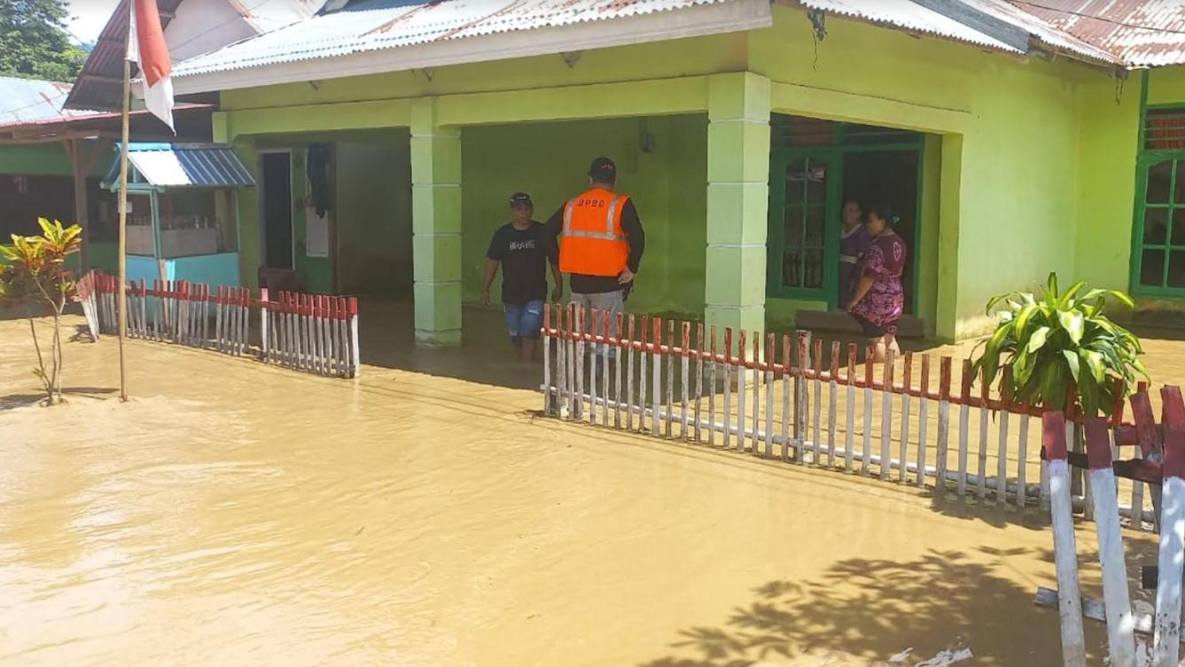 2024-08-26_Banjir-melanda-wilayah-Kabupaten-Bone-Bolango-Gorontalo.jpg