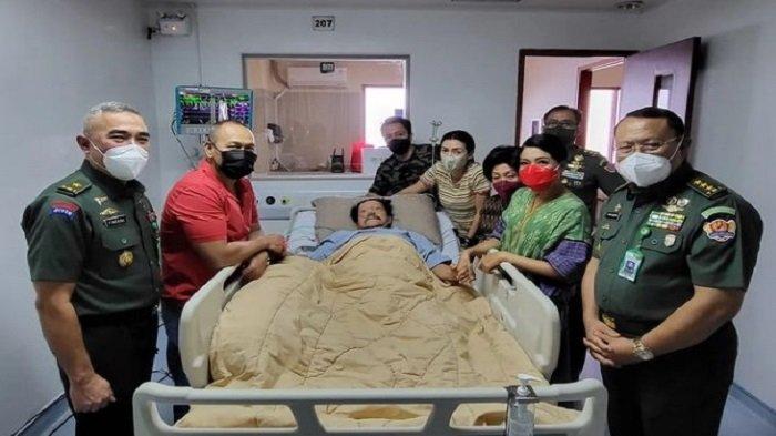 Hendropriyono Terbaring Sakit di RSPAD, Diaz Ucap Terima Kasih ke Terawan