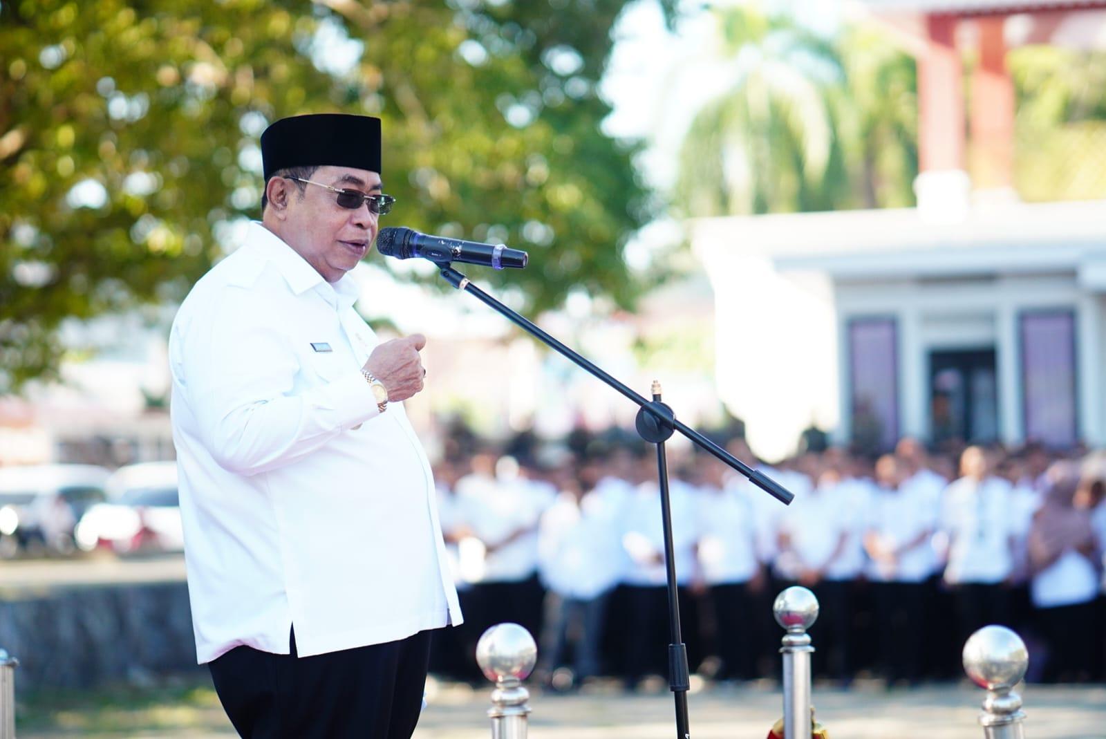 APEL-Wali-Kota-Gorontalo-Adhan-Dambea-saat-pidato.jpg