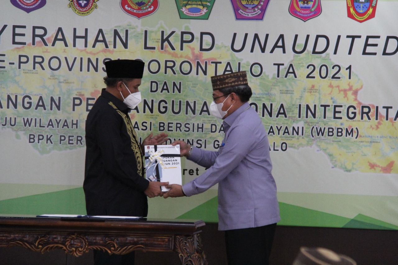 BPK-Gorontalo-Terima-Laporan-Keuangan.jpg