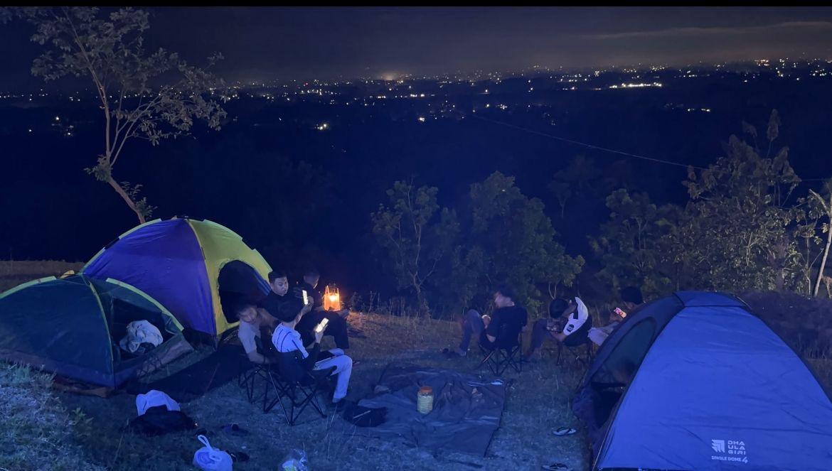 Bumi-ceria-kamping.jpg
