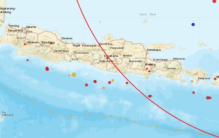 GEMPA-KEBUMEN-Gempa-bumi-terjadi-di-Kebumen-Jawa-Tengah-Ini-adalah-gempa-kedua-di-wilayah-ini.jpg