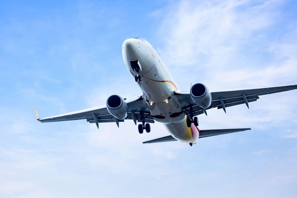 Ilustrasi-pesawat-99999.jpg