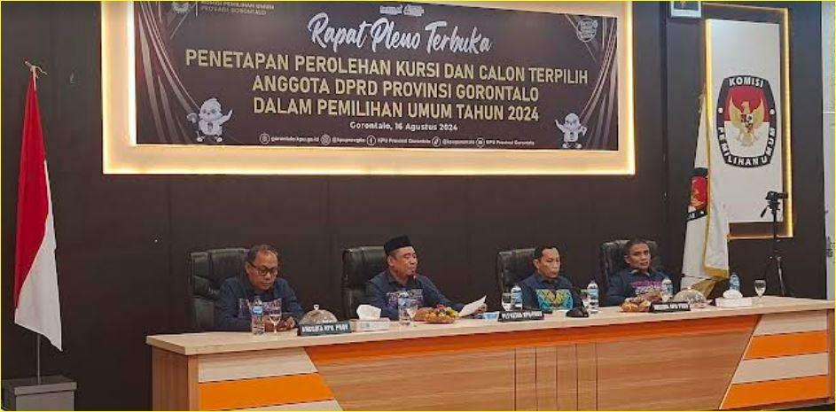 KPU-Provinsi-Gorontalo-saat-rapat-pleno.jpg
