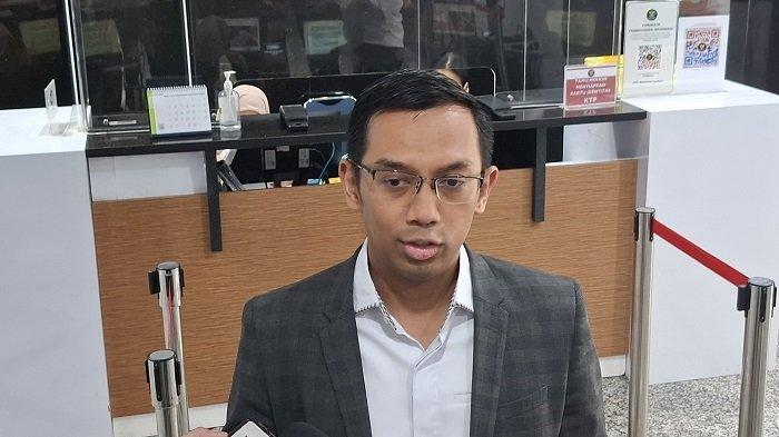 Kabiro-Humas-dan-Protokol-MK-Pan-Mohammad-Faiz.jpg