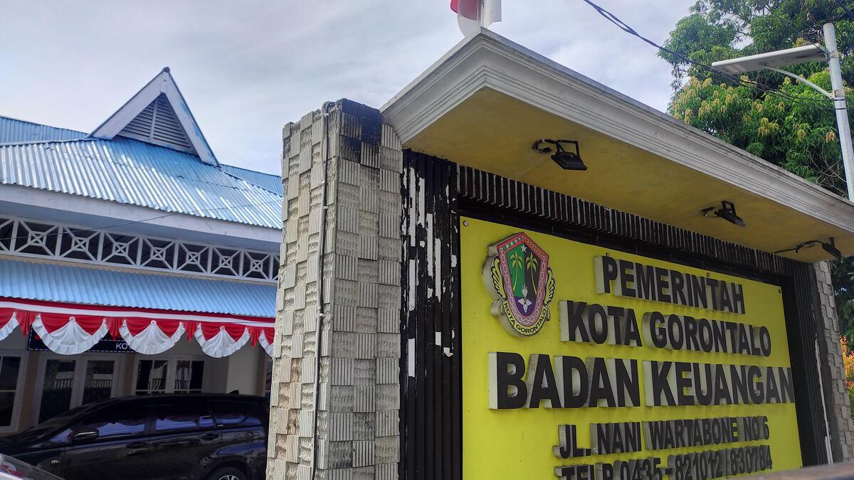 Kantor-Badan-Keuangan-Kota-Gorontalo-Jalan-Nani-Wartabone.jpg