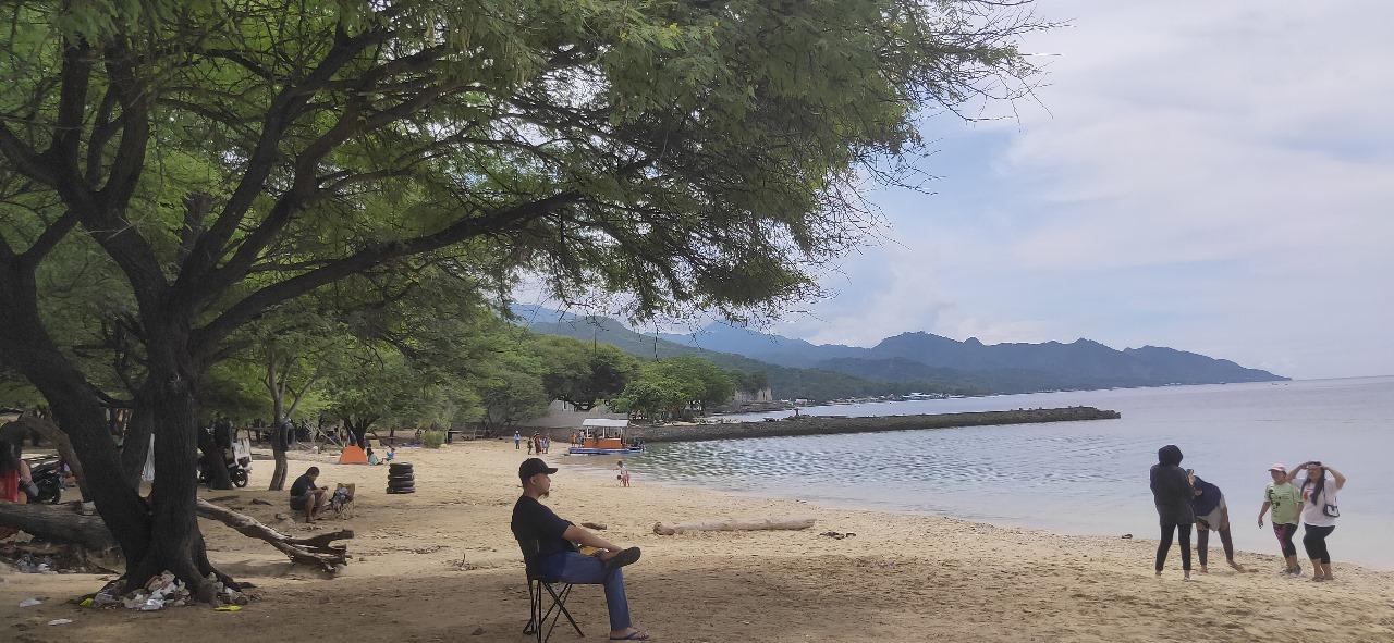 FOTO Pantai Kurenai Bone Bolango Gorontalo