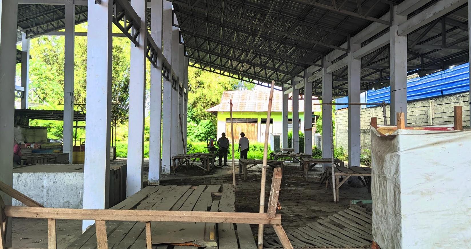 Pasar Dungingi Gorontalo Memprihatinkan, Banyak Sampah dan Bau Menyengat