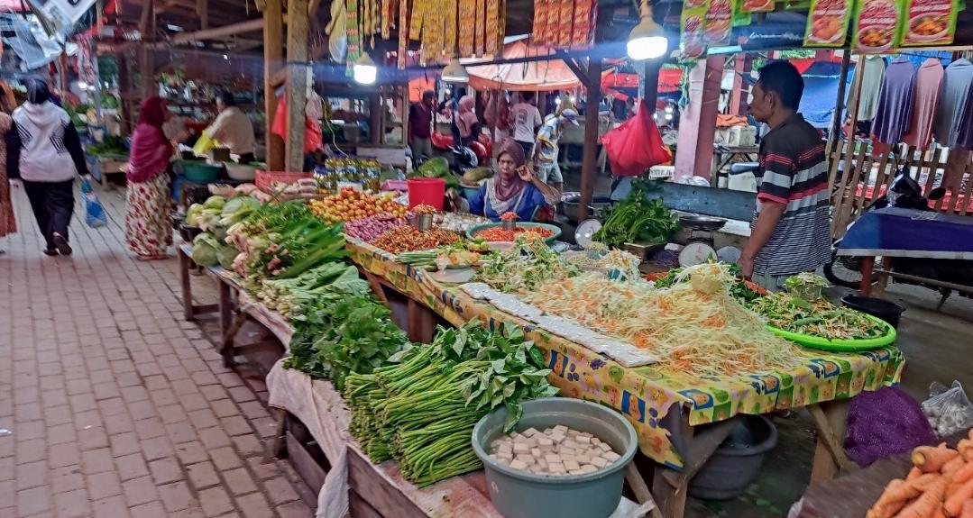Update Harga Bahan Pokok di Pasar Tilamuta Gorontalo per Minggu 21 Juli 2024