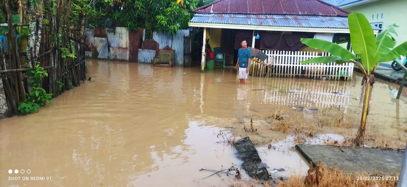 Potret-banjir-di-Desa-Datahu-Kecamatan-Tibawa.jpg