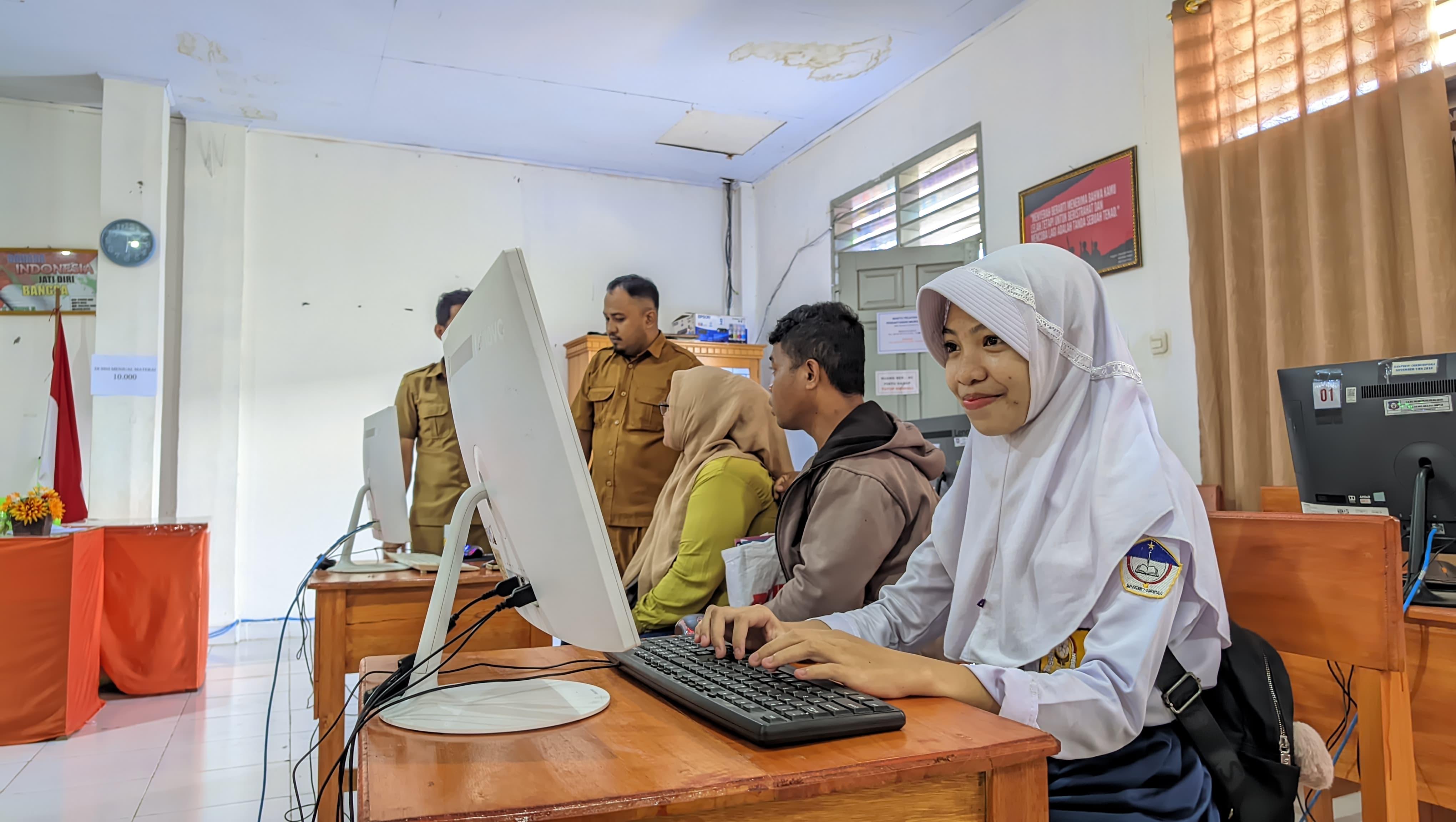 Sivana-Letisya-Putri-Pakaya-siswa-SMP-1-Kota-Gorontalo.jpg