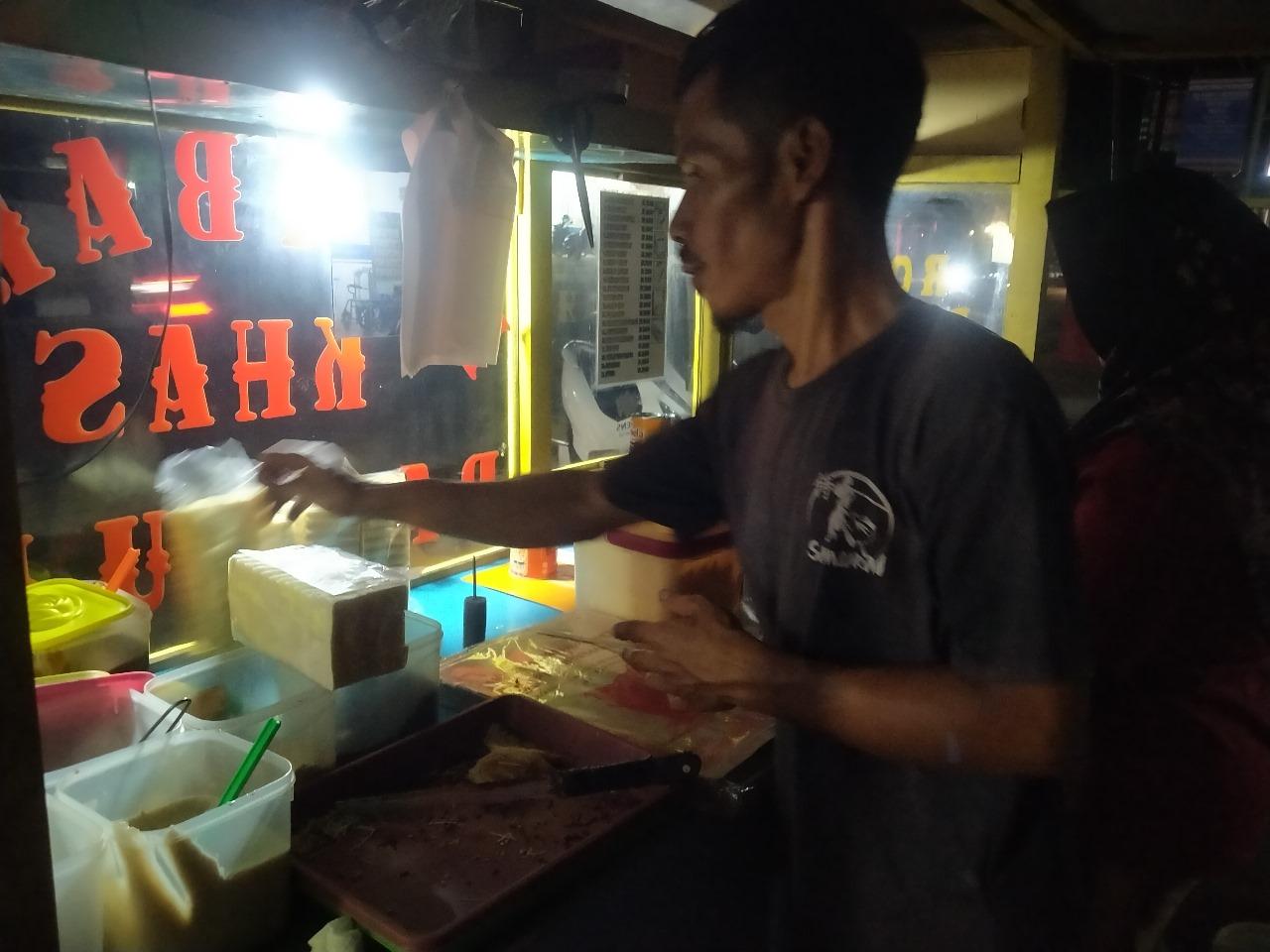 Cerita Sopyan Tangahu, Penjual Roti Khas Bandung di Pohuwato Gorontalo
