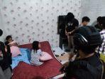 25112022_polisi_pasangan-mesum.jpg