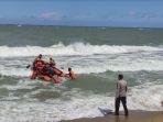 582023_Tim-SAR-dari-Basarnas-Gorontalo-pencarian.jpg