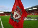 Bendera-Liverpool-di-pojokan-Anfield.jpg