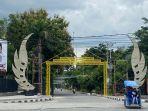 Gerbang-UNG_Alikusu.jpg
