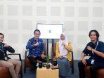 Hamka-Manoppo-dan-Siti-Rahma-Ahmad.jpg