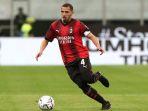 Ismael-Bennacer-mengaku-tak-tertarik-dengan-klub-Arab-Saudi.jpg