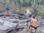 KEBAKARAN-GORONTALO-Potret-kebakaran-di-Desa-Pelita-Hijau.jpg